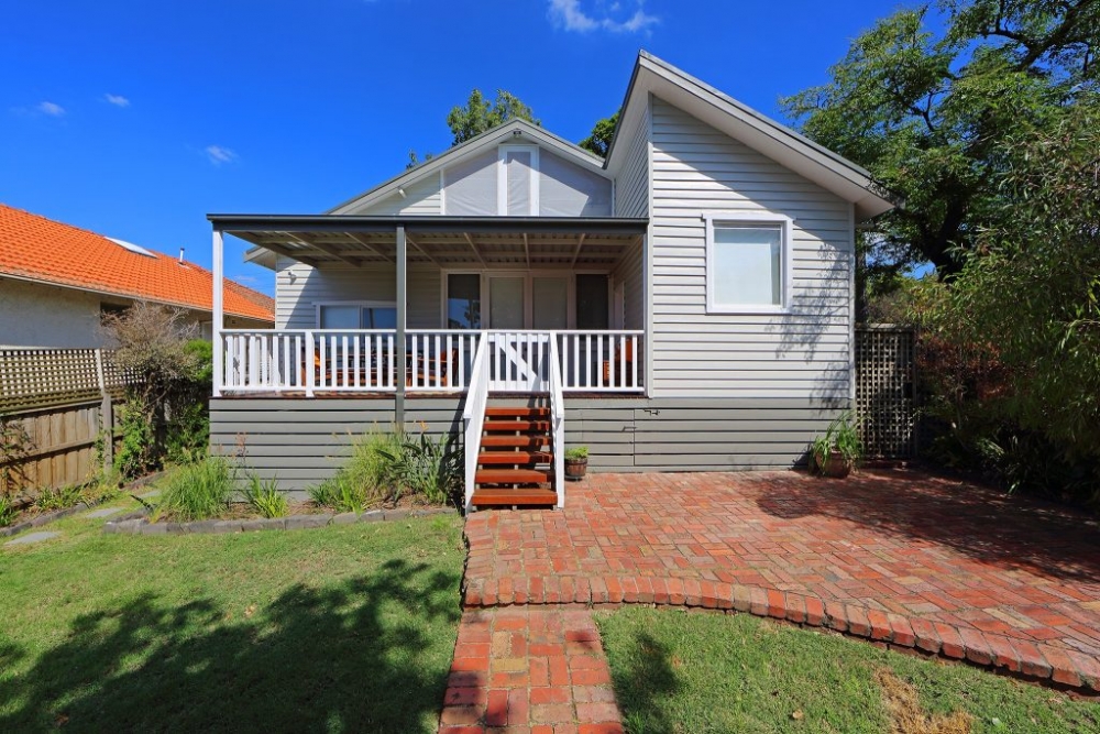 Flat Verandah Roof Caulfield South Melbourne