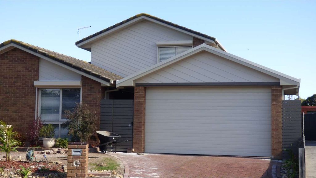begic-DINGLEY-VILAGE-GARAGE.