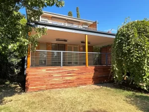 Malvern East Alfresco Rails